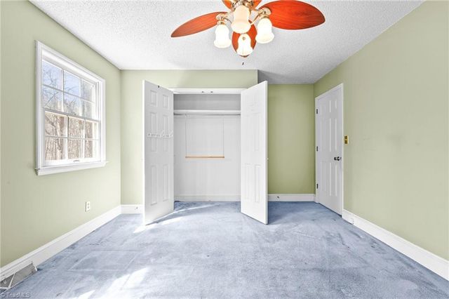 7006 Deer Hunter Lane, Lexington, NC 27295