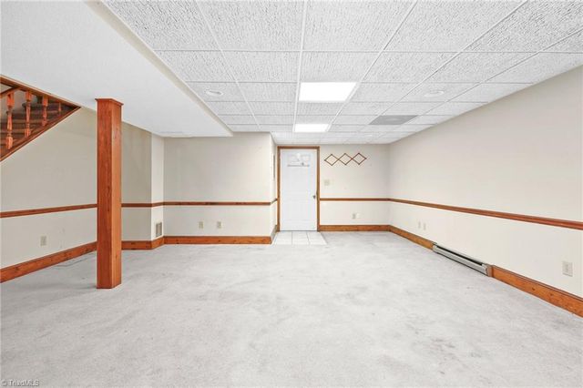 7006 Deer Hunter Lane, Lexington, NC 27295