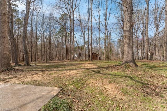 7006 Deer Hunter Lane, Lexington, NC 27295