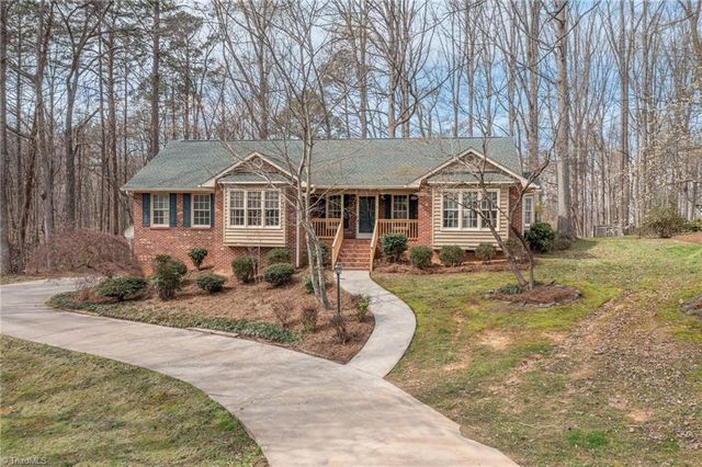 7006 Deer Hunter Lane, Lexington, NC 27295