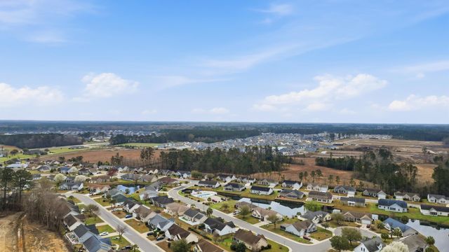 836 Ingle Nook Ln., Longs, SC 29568