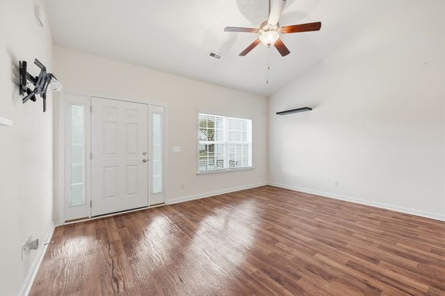 836 Ingle Nook Ln., Longs, SC 29568