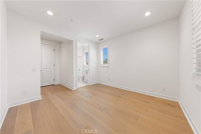 242 Sutters Mill, Irvine, CA 92602