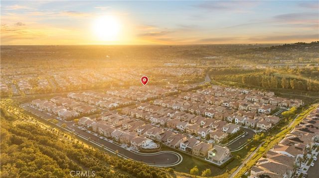 242 Sutters Mill, Irvine, CA 92602