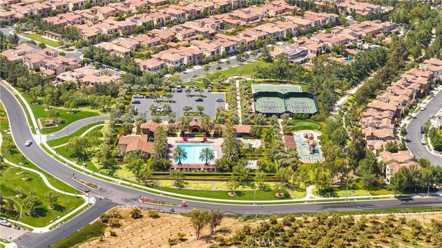 242 Sutters Mill, Irvine, CA 92602