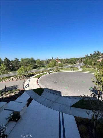 242 Sutters Mill, Irvine, CA 92602