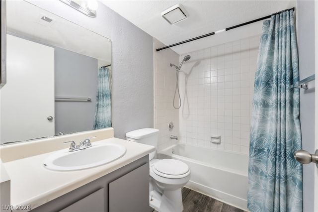 2722 Alicialynn Way B, Las Vegas, NV 89121