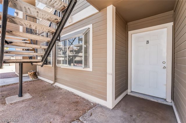 2722 Alicialynn Way B, Las Vegas, NV 89121