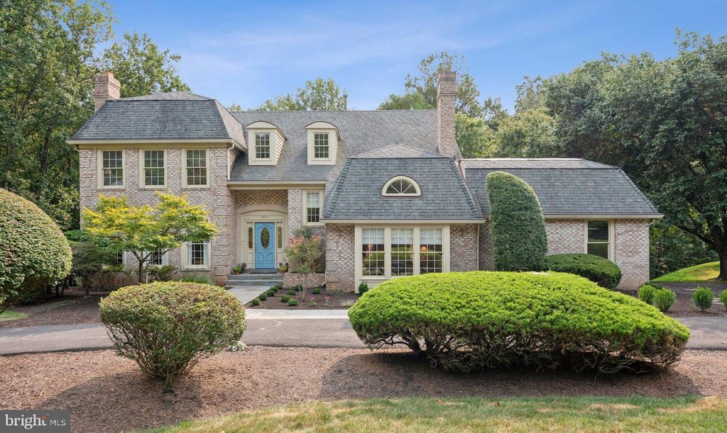 9217 VENDOME DR, Bethesda, MD 20817