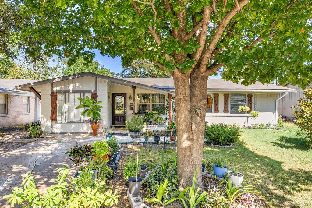 1801 Pleasant Run Road, Carrollton, TX 75006 — photo 3