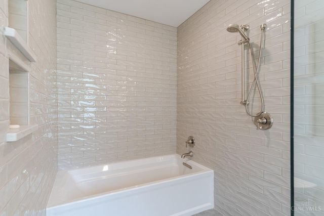 920 Blue Heron Lane, Miami Twp, OH 45140