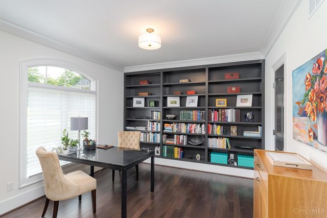 920 Blue Heron Lane, Miami Twp, OH 45140