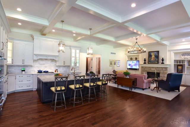 920 Blue Heron Lane, Miami Twp, OH 45140