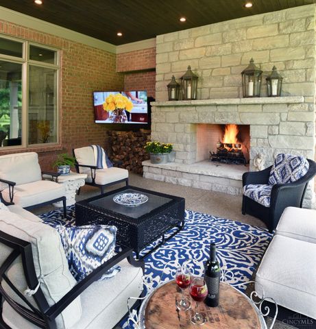 920 Blue Heron Lane, Miami Twp, OH 45140