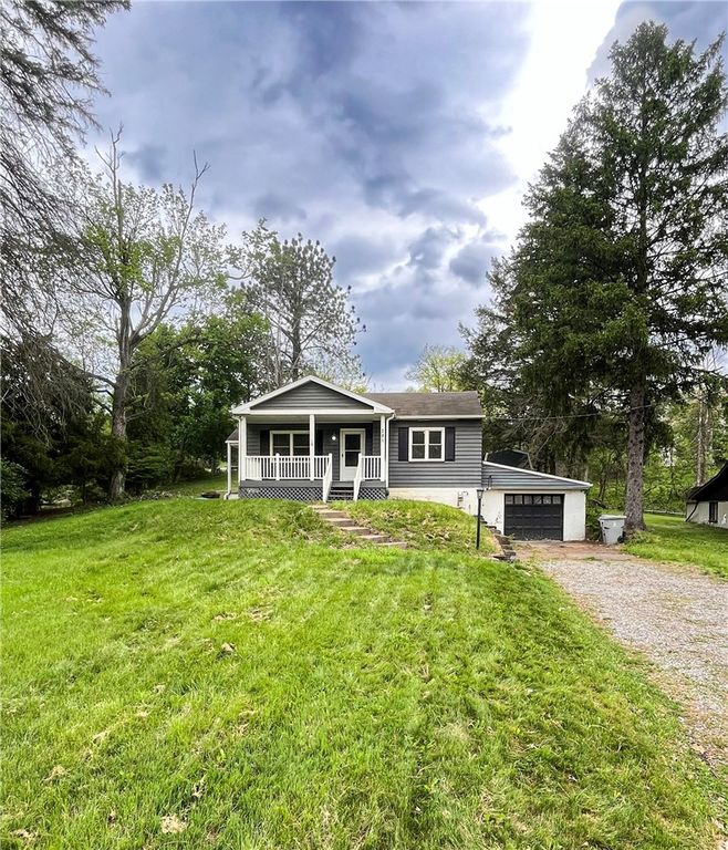 285 Thompsonville Rd, Peters Twp, PA 15317