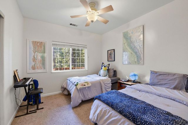 2845 Viona Rd, Pollock Pines, CA 95726