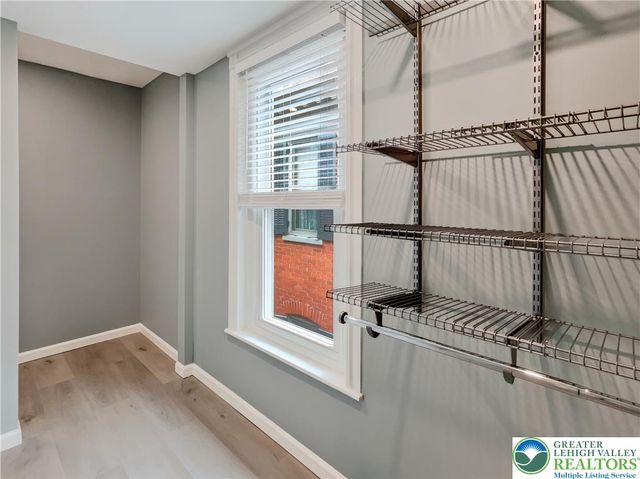411 Main Street 2, Hellertown Boro, PA 18055