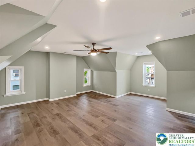 411 Main Street 2, Hellertown Boro, PA 18055