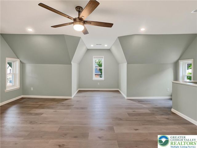 411 Main Street 2, Hellertown Boro, PA 18055