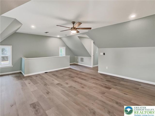 411 Main Street 2, Hellertown Boro, PA 18055