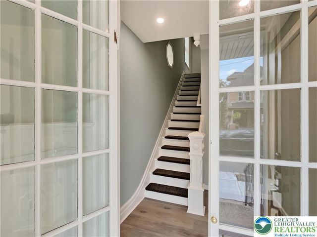 411 Main Street 2, Hellertown Boro, PA 18055
