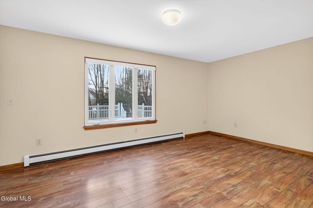 1457 Castleridge Road, Schodack, NY 12033