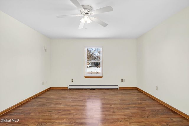 1457 Castleridge Road, Schodack, NY 12033