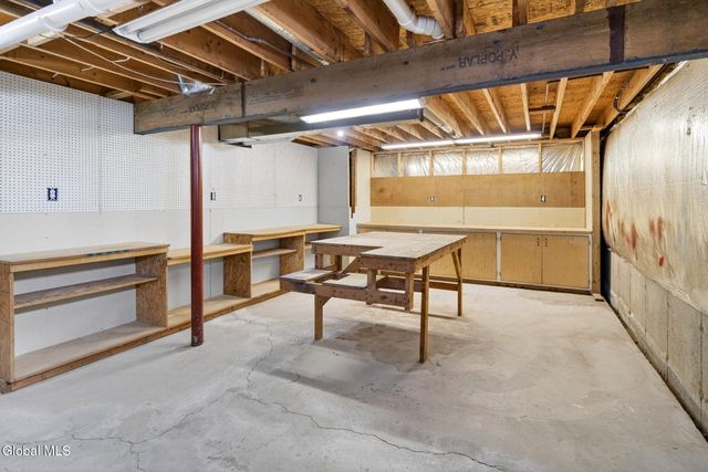 1457 Castleridge Road, Schodack, NY 12033