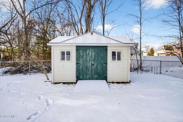 1457 Castleridge Road, Schodack, NY 12033