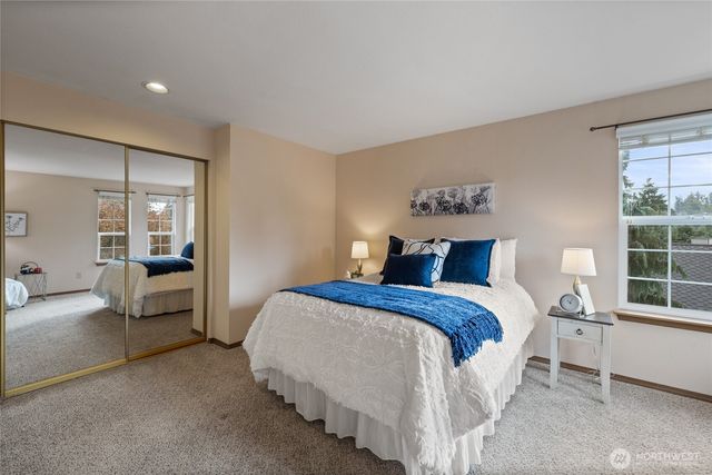 3216 31st Avenue SE, Puyallup, WA 98374