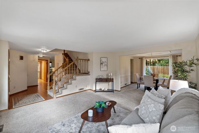 3216 31st Avenue SE, Puyallup, WA 98374