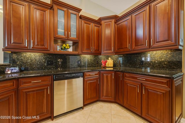 427 Heathrow Circle, Rockledge, FL 32955