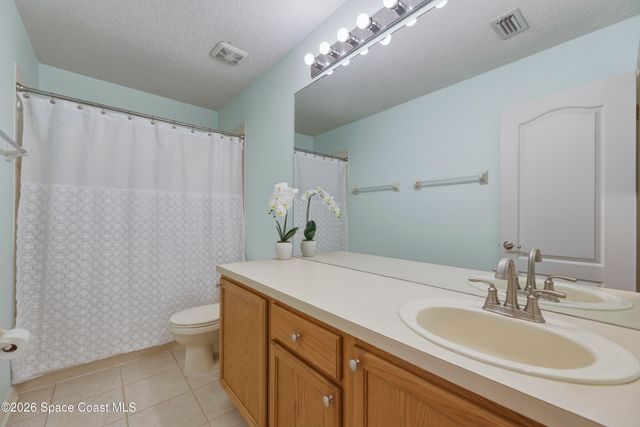 427 Heathrow Circle, Rockledge, FL 32955