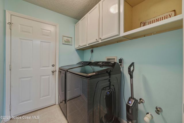 427 Heathrow Circle, Rockledge, FL 32955