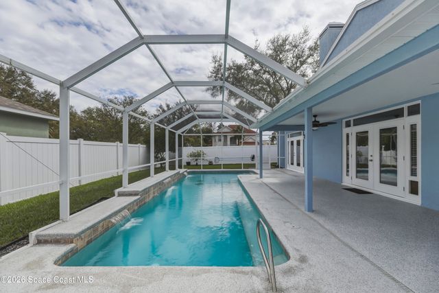 427 Heathrow Circle, Rockledge, FL 32955