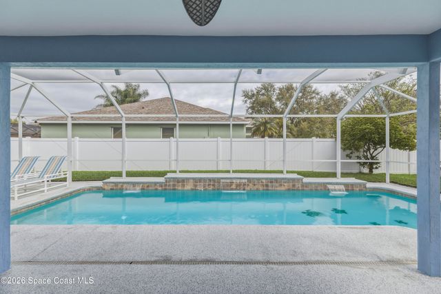 427 Heathrow Circle, Rockledge, FL 32955