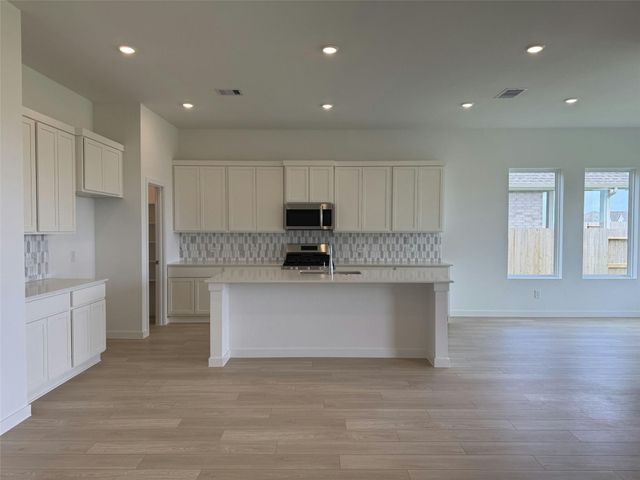 2236 Beach Cove Lane, League City, TX 77573