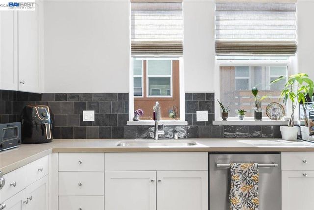 592 Somi Ct, Hayward, CA 94544