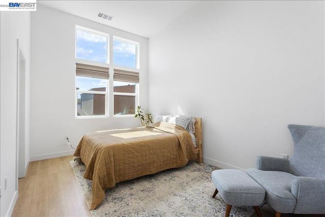 592 Somi Ct, Hayward, CA 94544