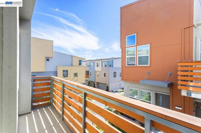 592 Somi Ct, Hayward, CA 94544