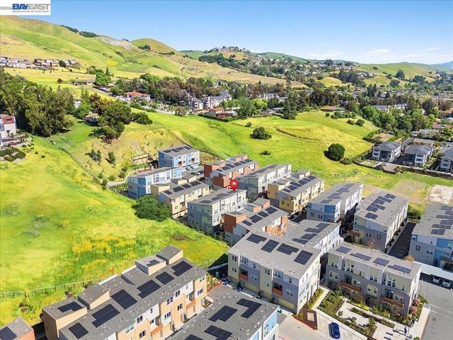 592 Somi Ct, Hayward, CA 94544