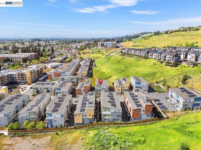 592 Somi Ct, Hayward, CA 94544