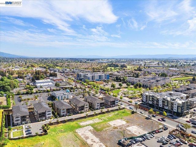 592 Somi Ct, Hayward, CA 94544