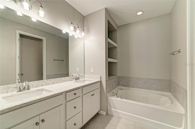 11607 BROOKSIDE DRIVE, Bradenton, FL 34211