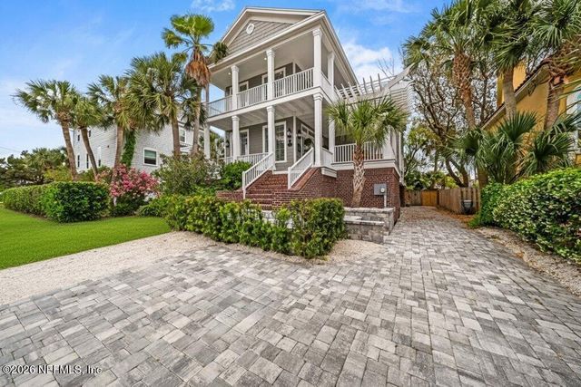 1271 E COAST Drive, Atlantic Beach, FL 32233