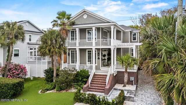 1271 E COAST Drive, Atlantic Beach, FL 32233