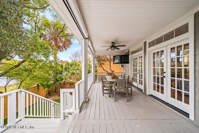 1271 E COAST Drive, Atlantic Beach, FL 32233