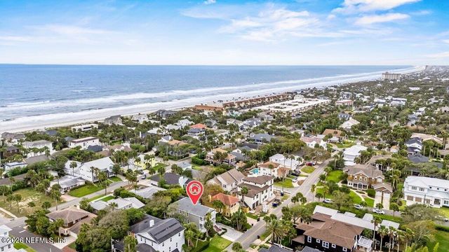 1271 E COAST Drive, Atlantic Beach, FL 32233
