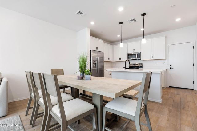 2658 S Sulley Drive 107, Gilbert, AZ 85295