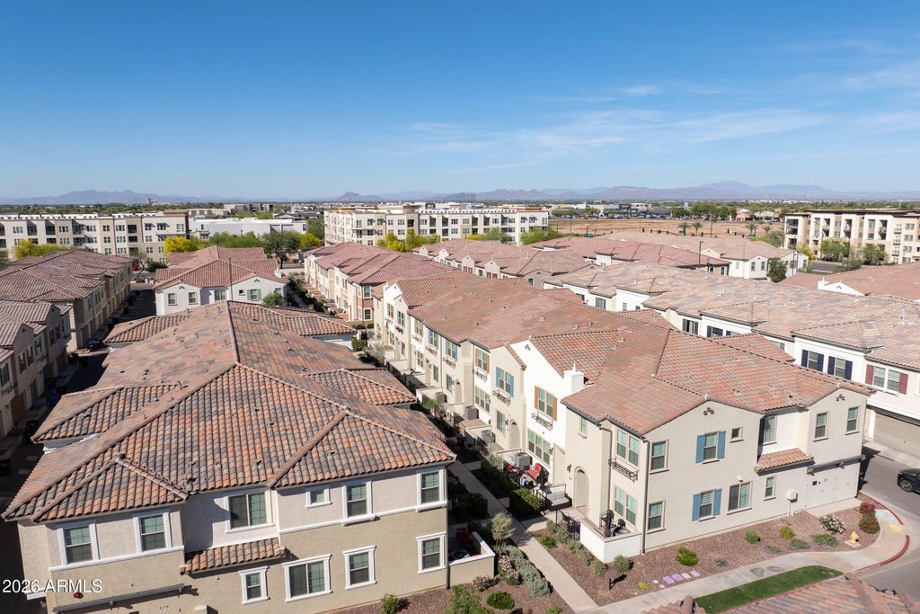 Image 10 of property listing at 2658 S Sulley Drive 107, Gilbert, AZ 85295